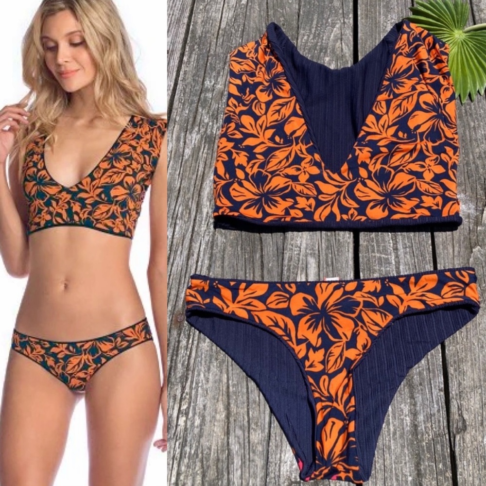 MAAJI Set - Camsu Short Sleeve Crop Bikini Top & Sublime Cheeky Bottoms M/S - Picture 11 of 16